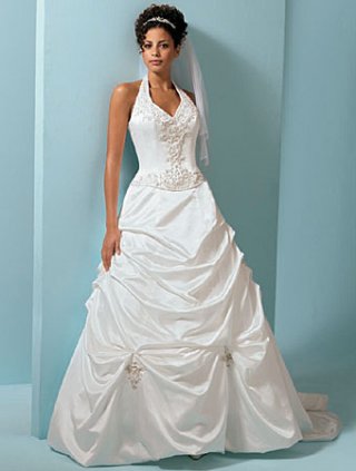 A line Halter Chapel Train Wedding Dress (ST0033) A line Halter Chapel Train Wedding Dress (ST0033)