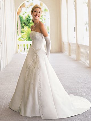 A line Strapless Chapel Train Wedding Dress (ST0026) A line Strapless Chapel Train Wedding Dress (ST0026)